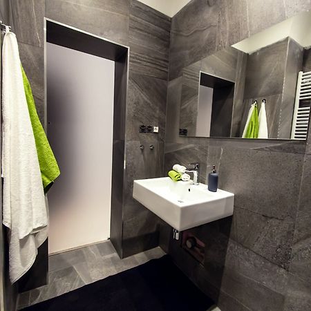 פראג Freedom Rooms & Apartments מראה חיצוני תמונה