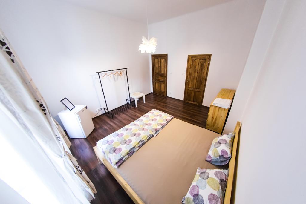 פראג Freedom Rooms & Apartments מראה חיצוני תמונה