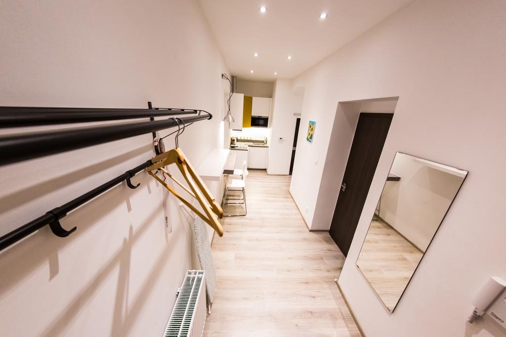 פראג Freedom Rooms & Apartments מראה חיצוני תמונה