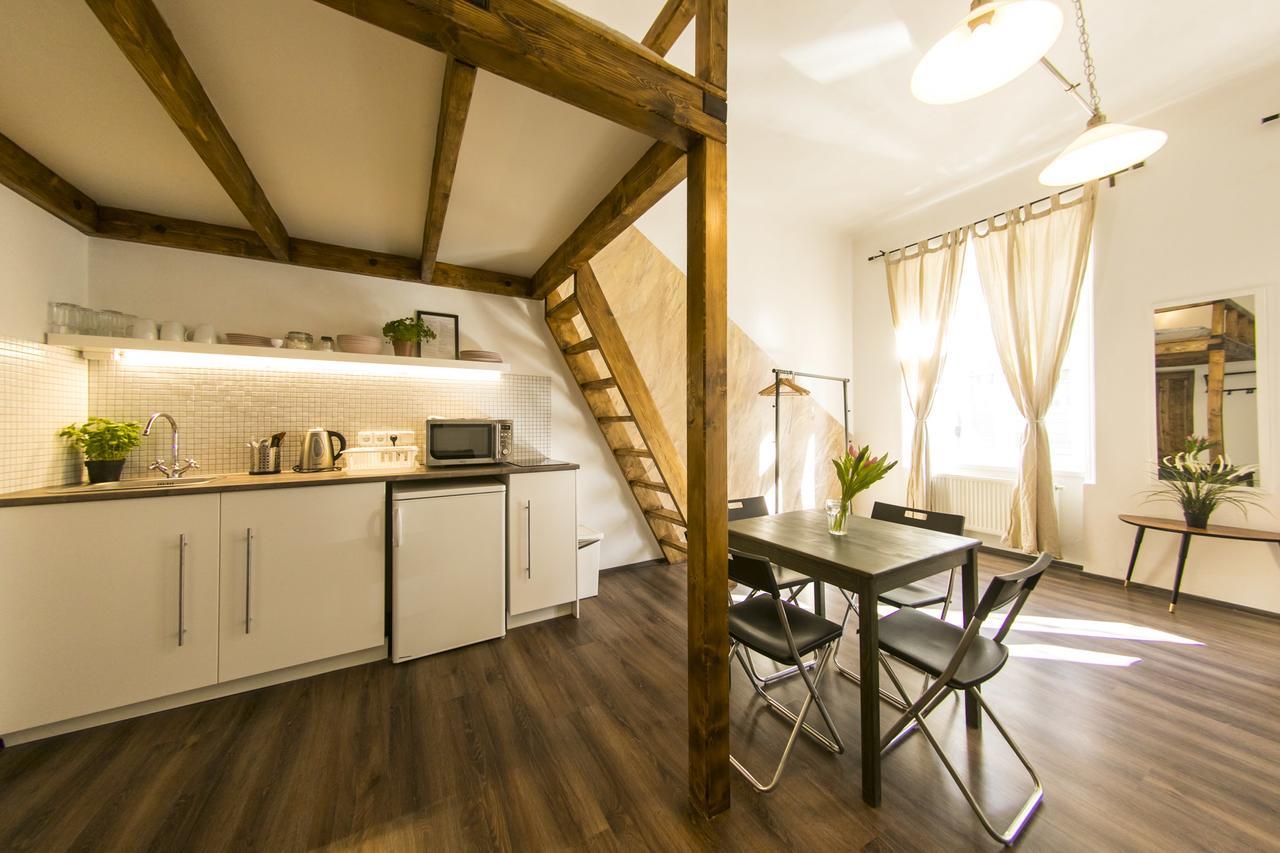 פראג Freedom Rooms & Apartments מראה חיצוני תמונה