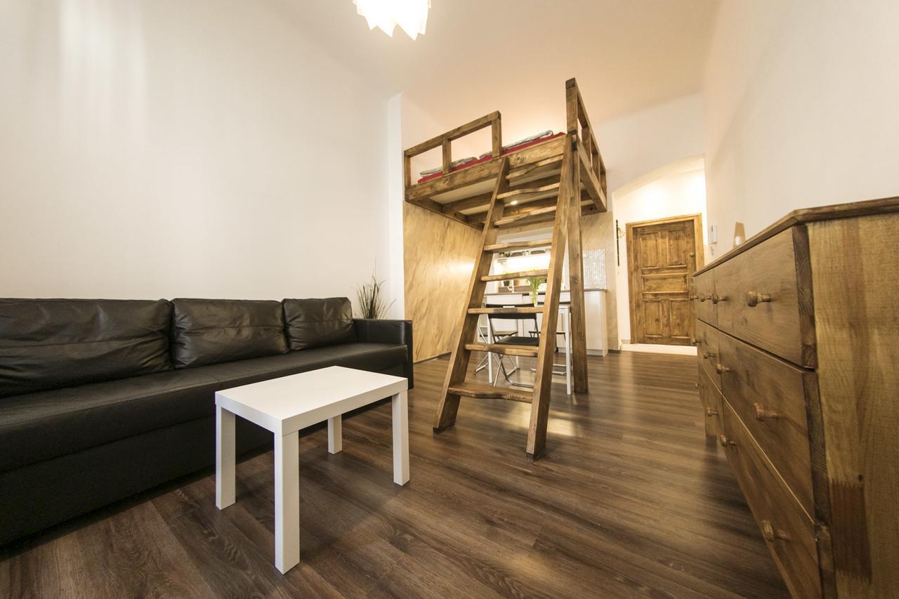 פראג Freedom Rooms & Apartments מראה חיצוני תמונה