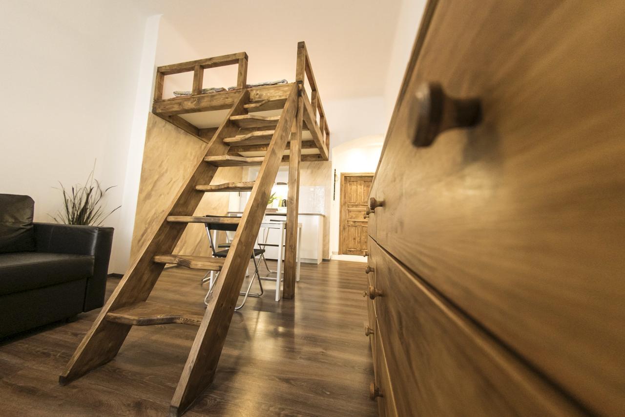 פראג Freedom Rooms & Apartments מראה חיצוני תמונה