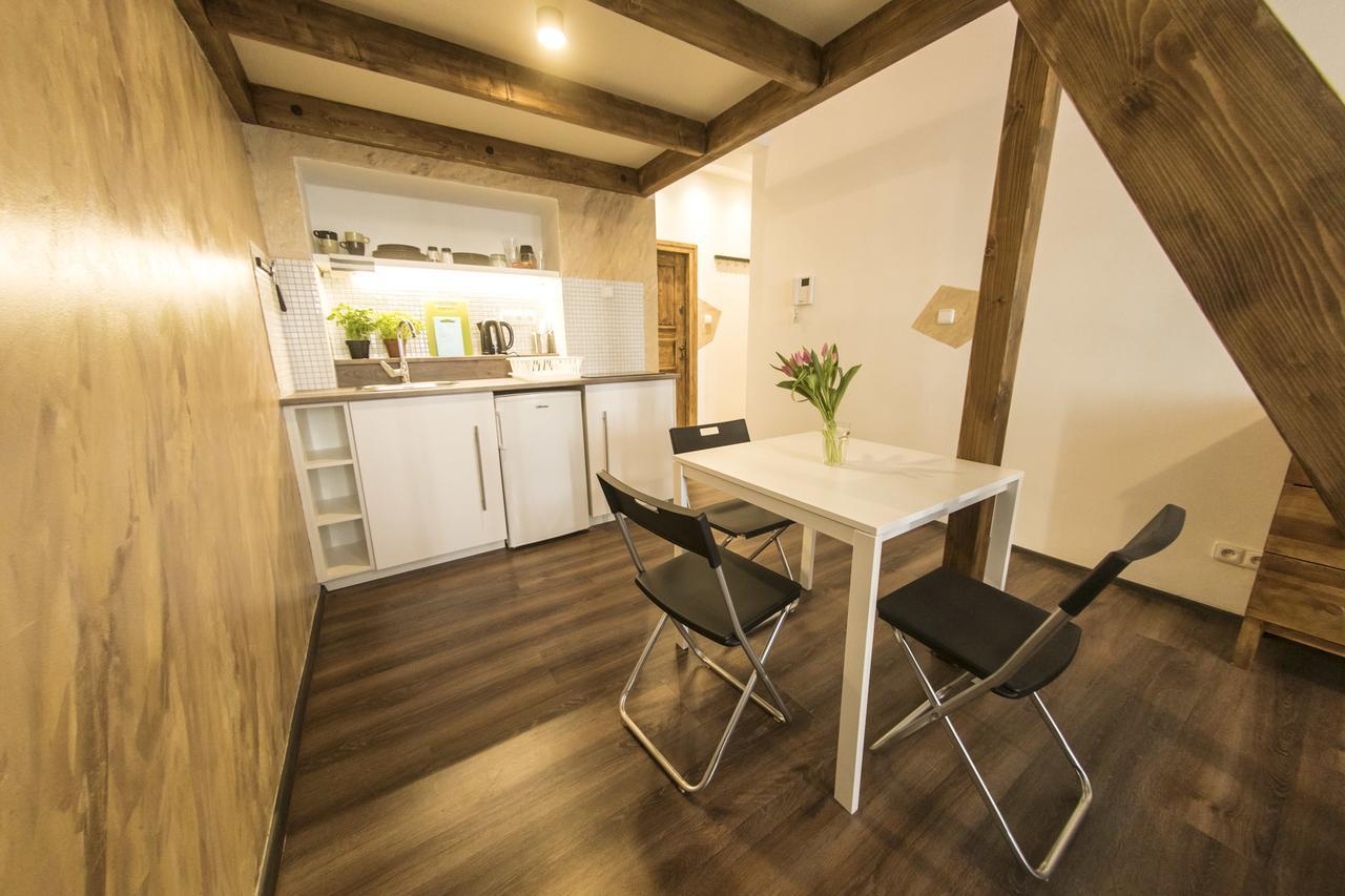 פראג Freedom Rooms & Apartments מראה חיצוני תמונה