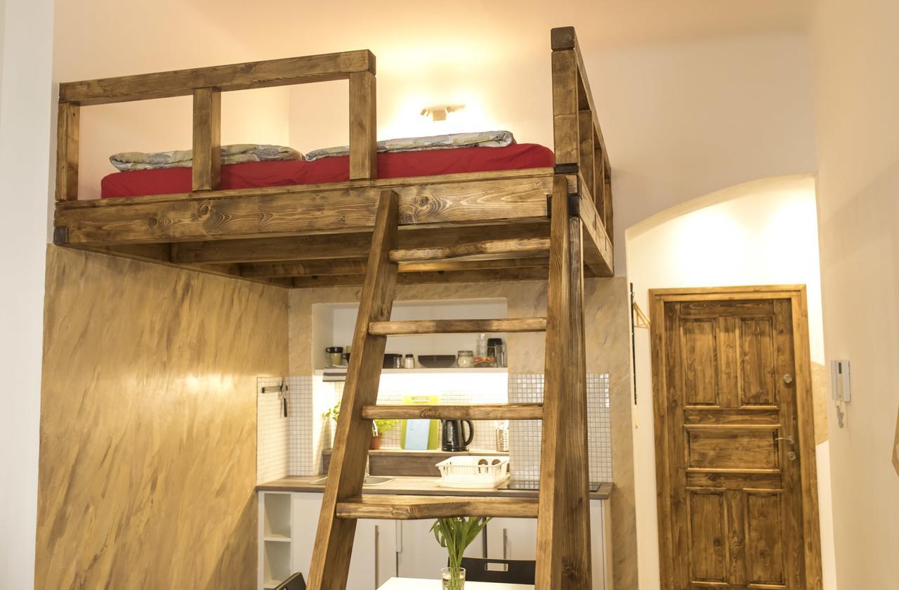 פראג Freedom Rooms & Apartments מראה חיצוני תמונה