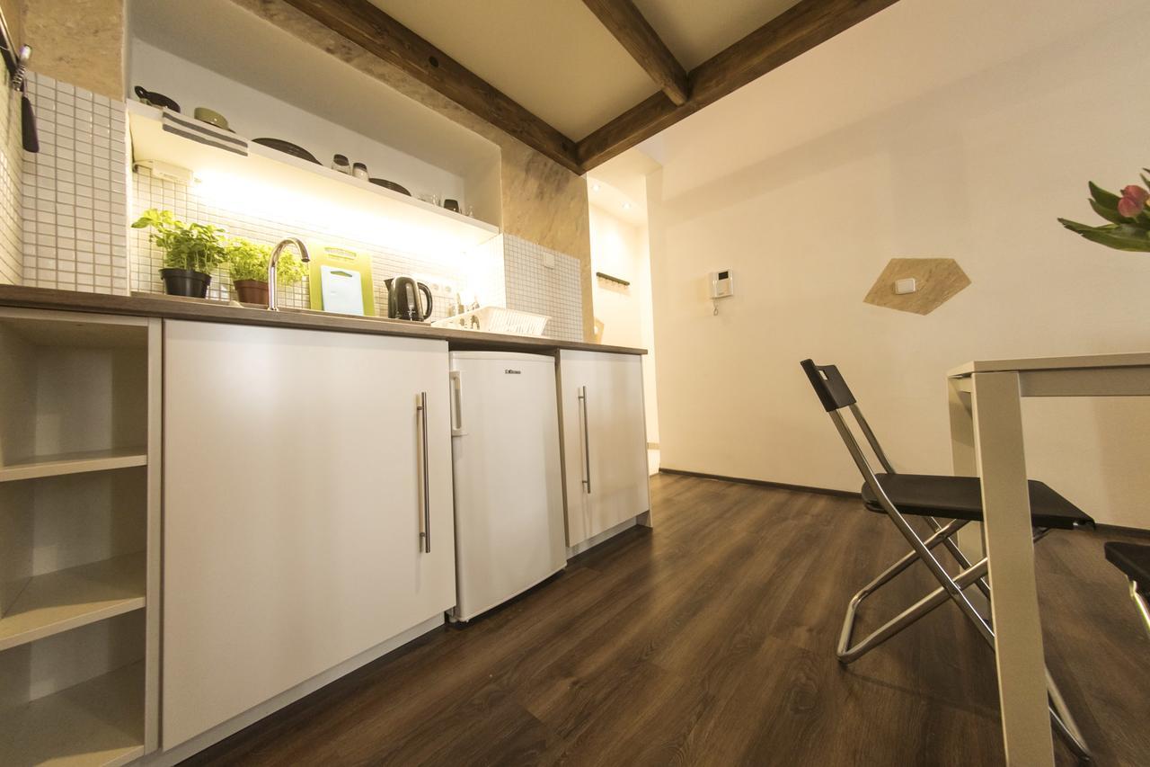 פראג Freedom Rooms & Apartments מראה חיצוני תמונה